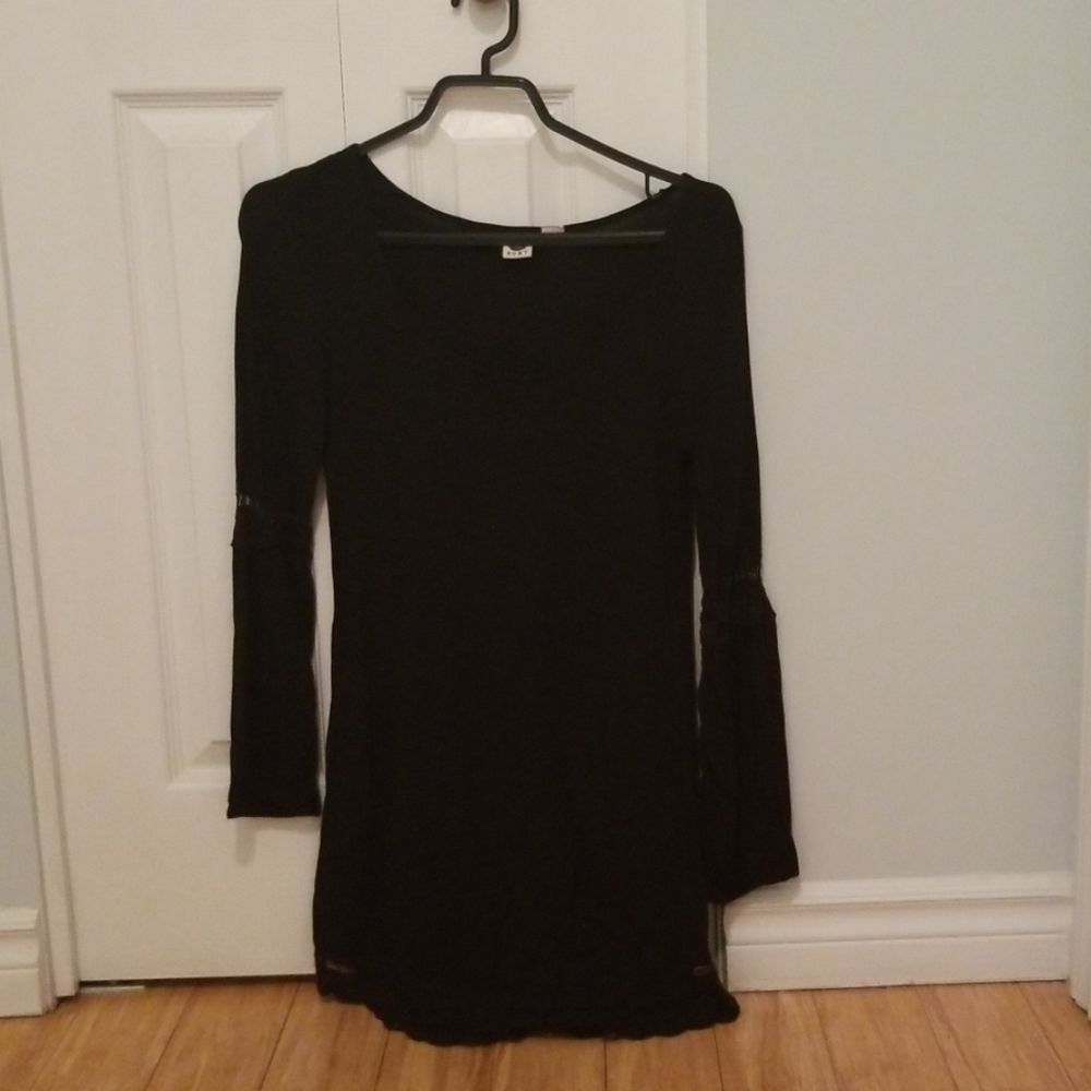 Romantic black dress 🖤